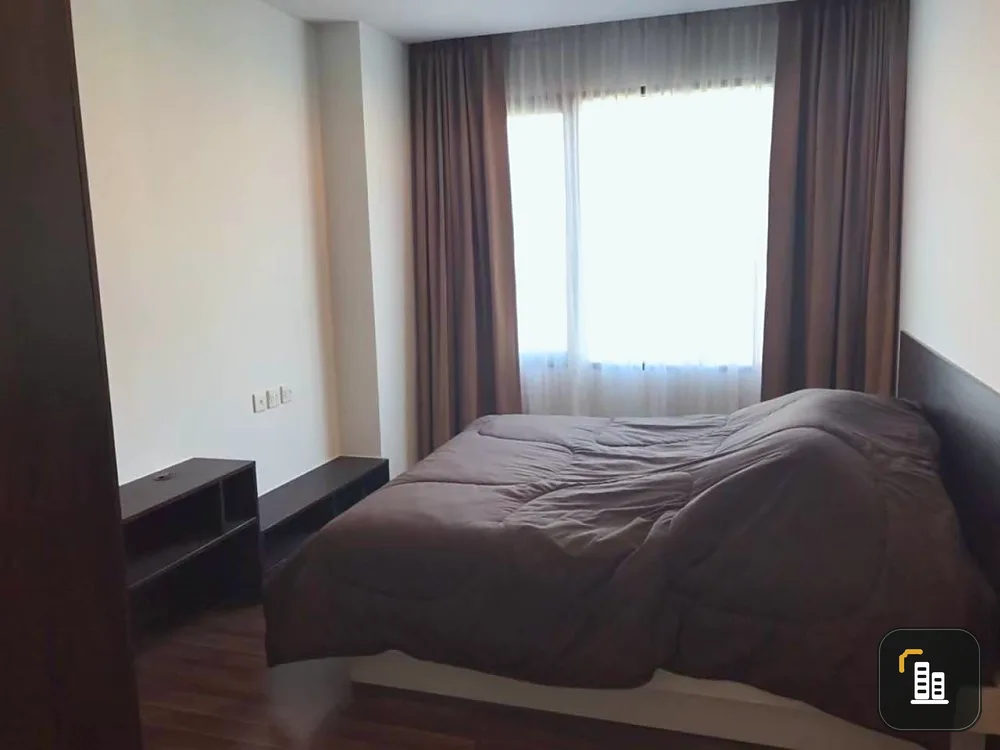 Condo for sale: The Gallery Bearing, corner room, built-in furniture, ready to move in. Hurry and reserve now.