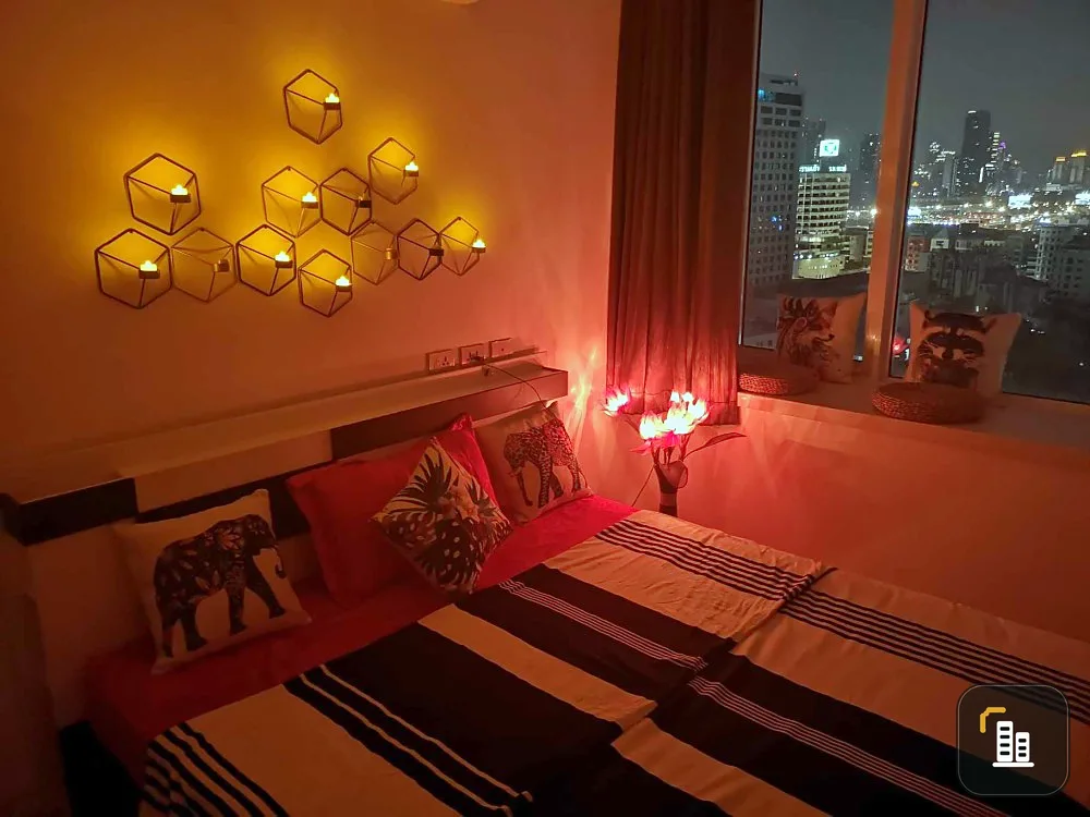 For rent T.C. Green, decorated room, ready to move in. Fully furnished Good electrical appliances. Hurry and reserve now.