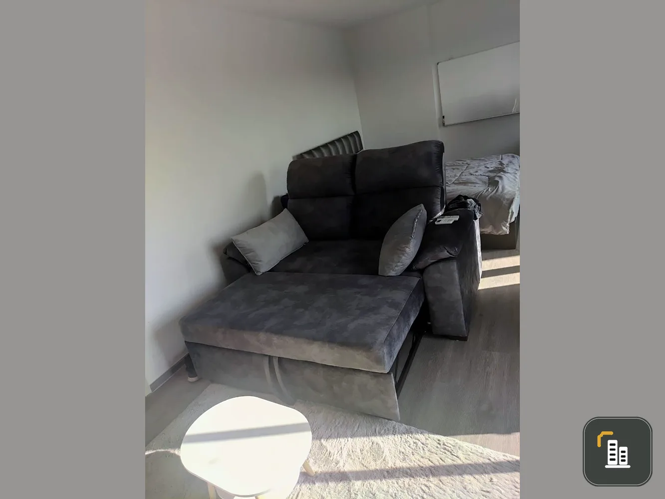 For sale: Reach Phahonyothin 52, room ready to move in. Fully furnished Complete set of electrical appliances Just come and move in.