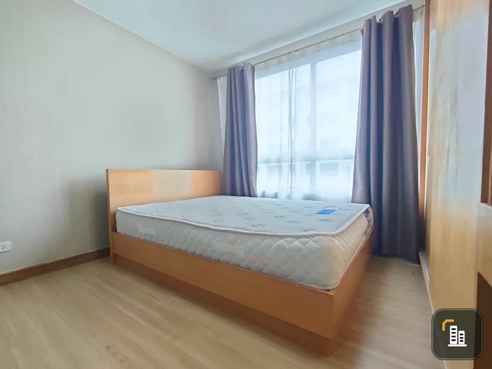 For sale: Plum Condo Phahonyothin 89. Clean room, comfortable to the eye, already comfortable with a separate kitchen. Just come and move in.