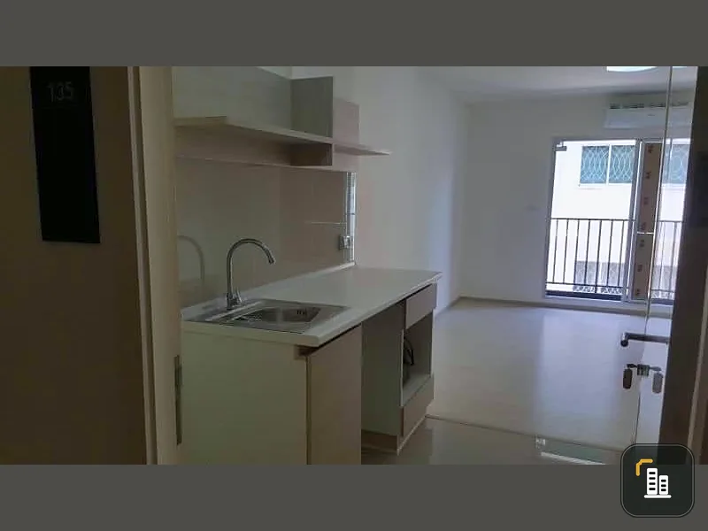 Condo for sale, Aspire Lat Phrao 113, empty room, 5th floor, not very high, good to buy to live in, investment is great, hurry and reserve now.