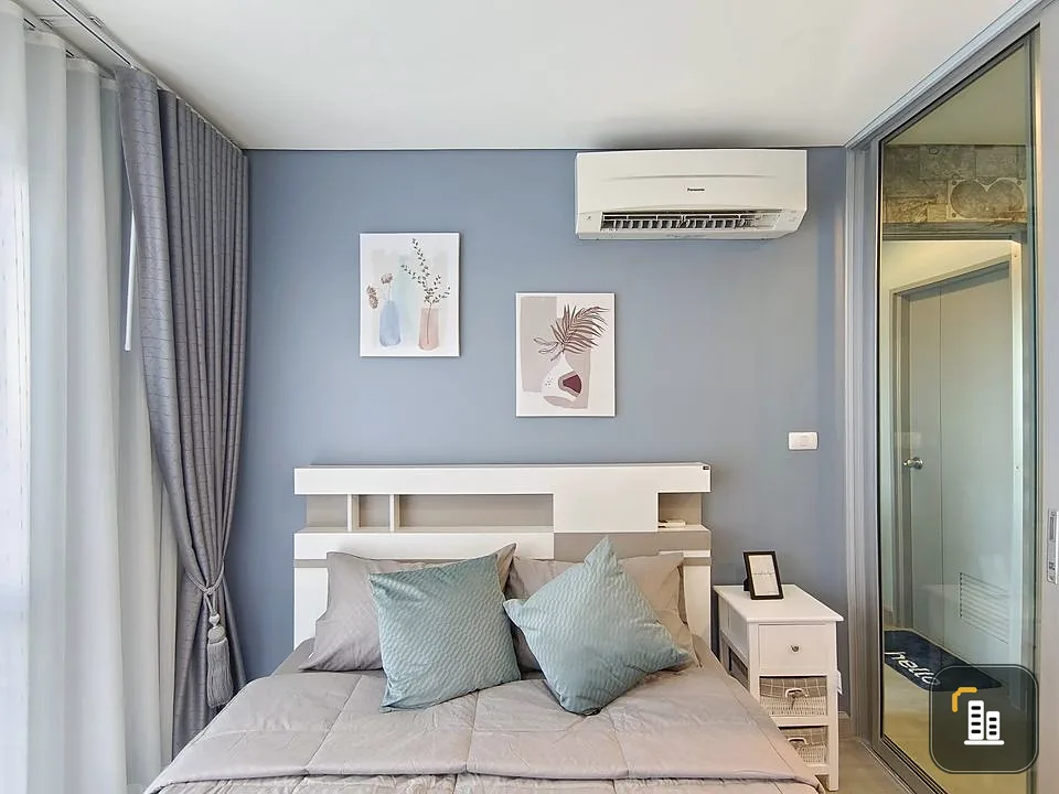 Serrano Condominium Rama 2 for sale, decorated with wallpaper, bright colors, fully furnished, don't wait.