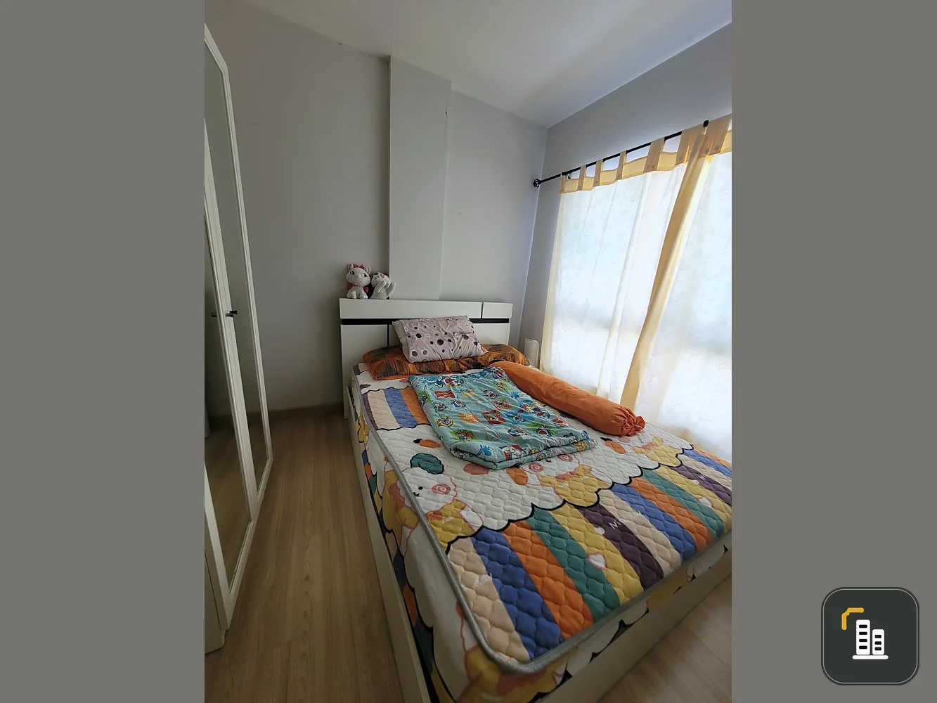 For sale: The Kith Sukhumvit 113, room with good wallpaper. Complete amenities, reserve now.