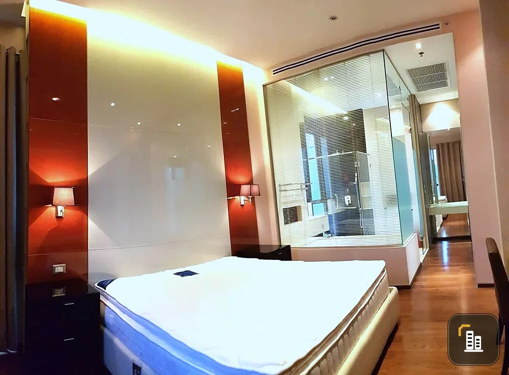 Condo for rent, The Address Sukhumvit 28, fully furnished, ready to bring your bags and move in. Hurry up.