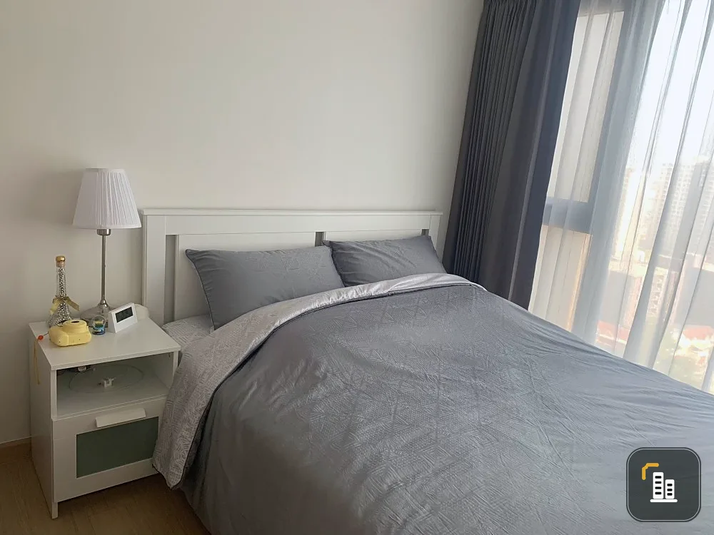 For sale: Whizdom Punnawithi Station, 17th floor, fully furnished, ready to move in. If you are interested in becoming an owner, hurry and reserve now