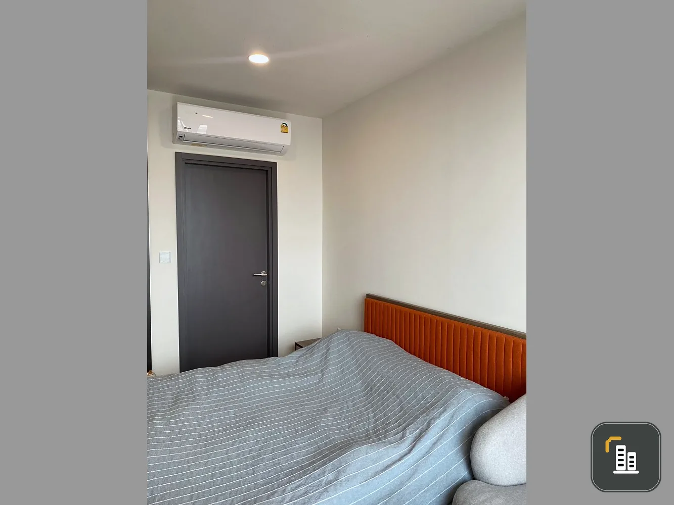 For sale, for rent, The Base Saphan Mai, 14th floor, north side, city view, very beautiful, great price, book now.