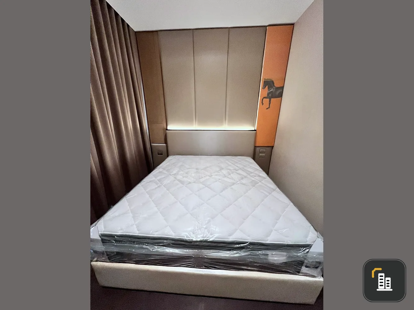 For rent: Lavik Sukhumvit 57, high floor, great city view. The room is decorated with built-ins and is very comfortable to sleep in. Not booking is a