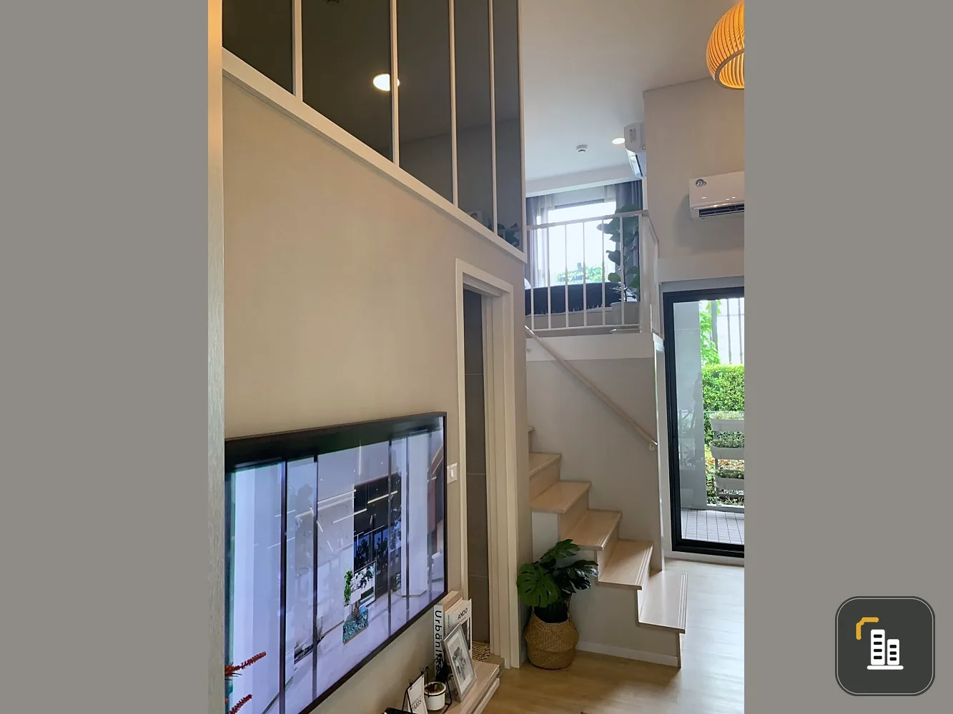Down payment for Landmark at Grand Station Duplex Room A lot of living space While also on the high class, don't miss out