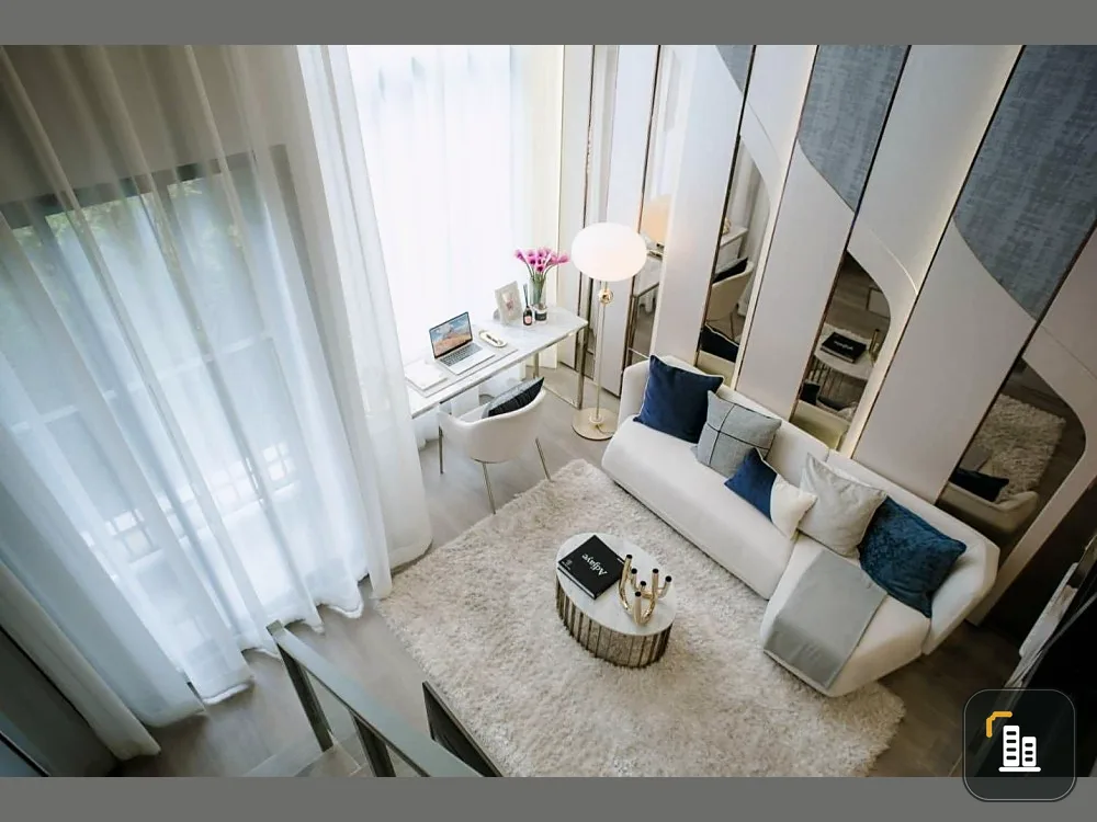 Condo down payment for sale, Soho Bangkok Ratchada, duplex room Fully furnished, ready to move in, don't miss it.