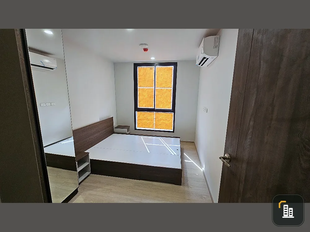 Selling down payment New Cross Khu Khot Station, 4th floor, Building D. Hurry and reserve to own it. Don't miss it. Hurry.