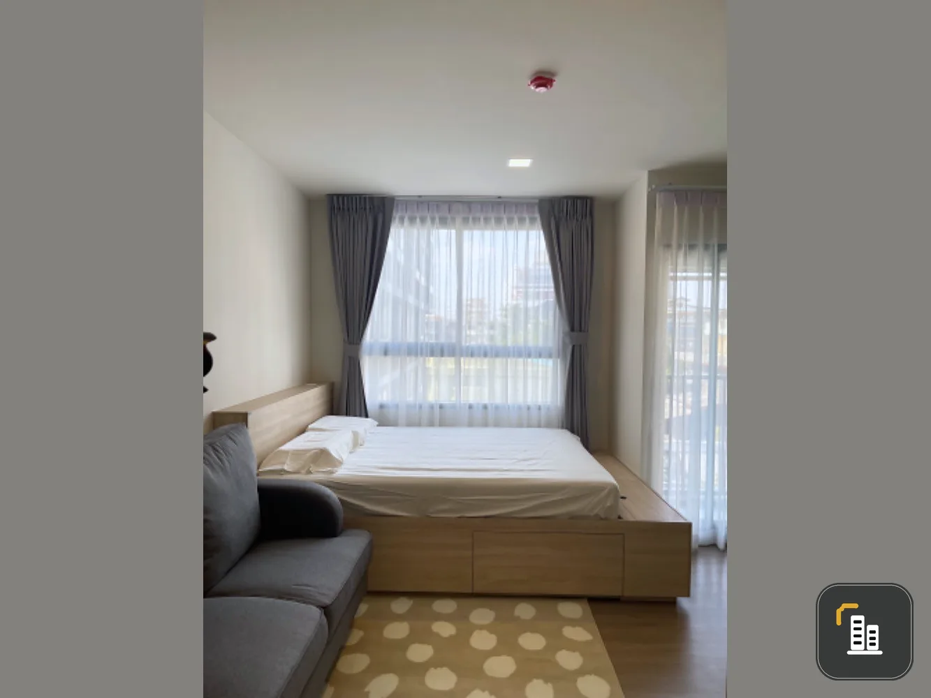 For sale The Muve Ram 22 Studio room, 4th floor, open view, great price. Hurry and reserve before you miss out on good things.