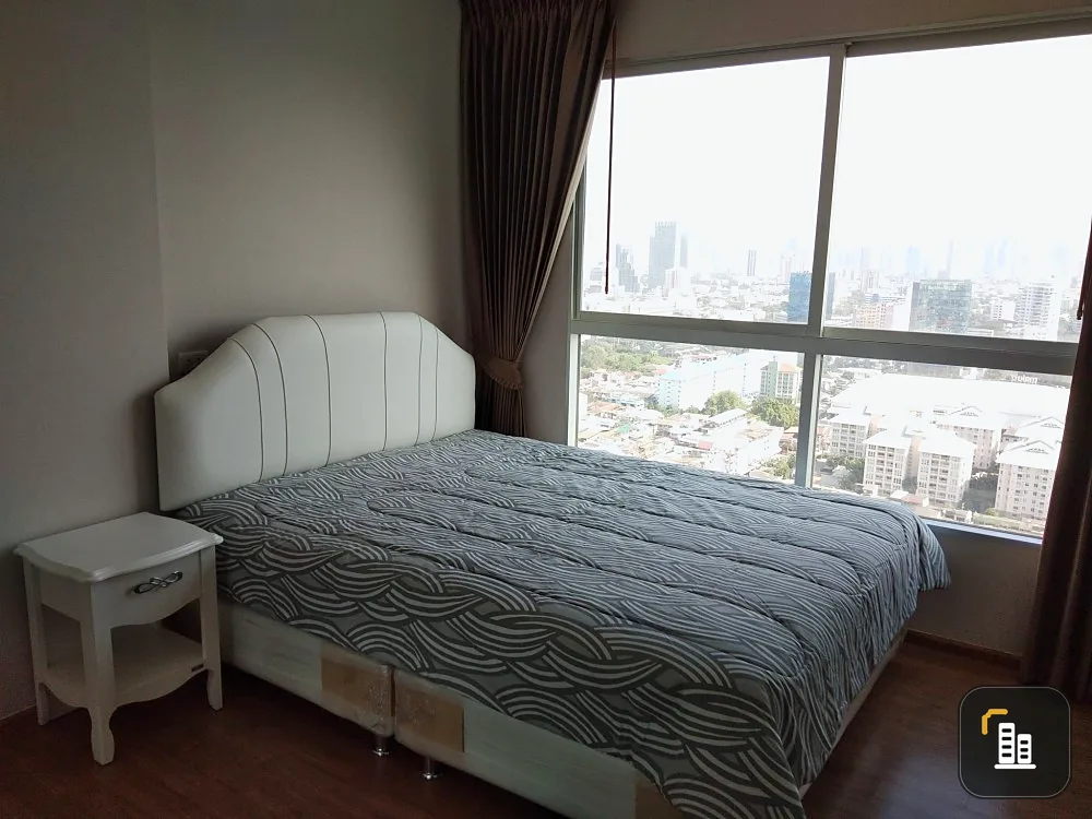 For rent Fuse Chan - Sathorn, Duplex room, high floor, most beautiful view in the project. If you don't reserve, you will regret it.