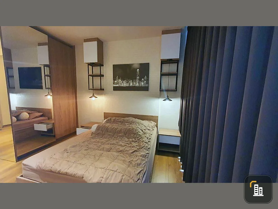 For rent, Park 24 Origin Phrom Phong, decorated room, ready to move in. Good furniture, separate kitchen, great price, book now.