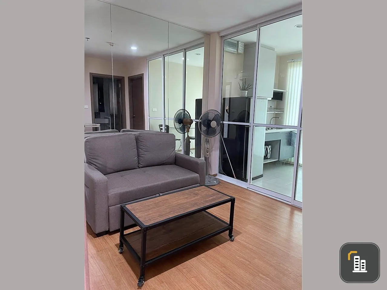 Condo for rent, The Base Sukhumvit 77, room ready to move in, fully furnished, electrical appliances. If you don't reserve, you will regret it.