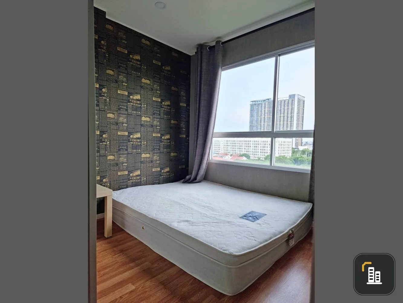 Condo for sale Lumpini Ville Sukhumvit 76-Bearing, room with good wallpaper, good price, if you don't reserve you will regret it.