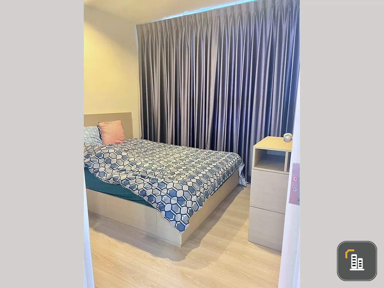 For sale or rent, Skyline Rattanathibet, 16th floor, open view, comfortable for the eyes, fully furnished, whether you want to buy or rent, it's wor