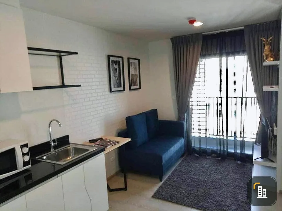 For rent: The Excel Hybrid Lasalle, 8 rooms, ready to move in. Complete set of furniture Complete electrical appliances. Book now.