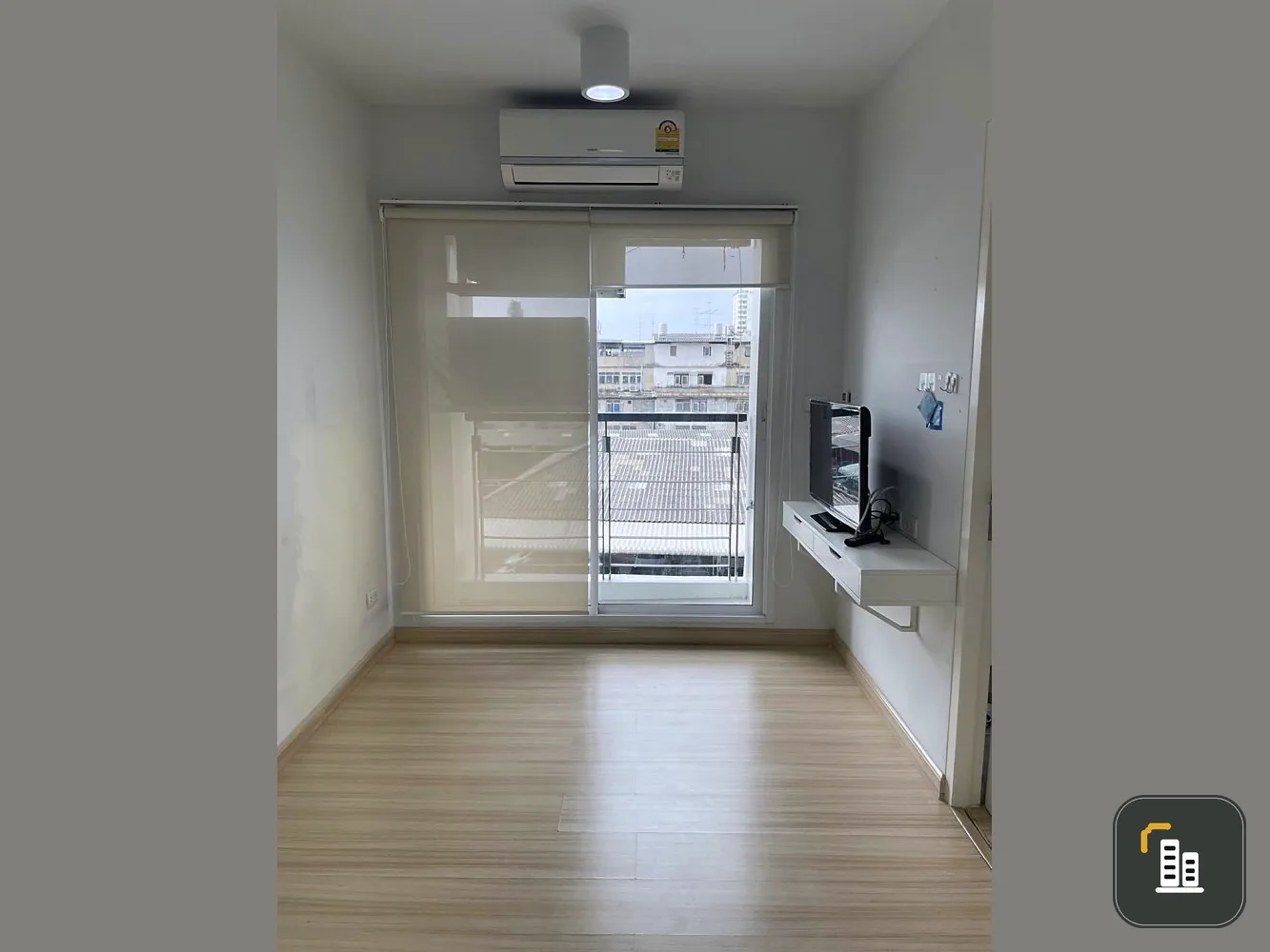 For sale: Bangkok Horizon Ratchada-Tha Phra, 4th floor, nice room, affordable price. Don't just look, hurry and reserve now.