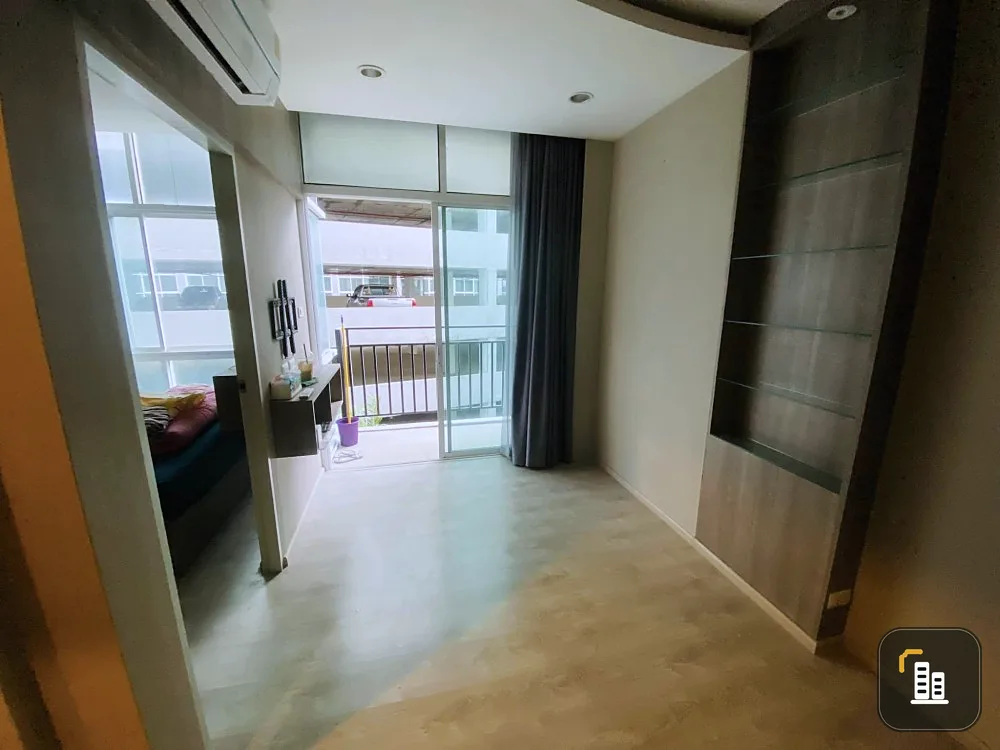 For rent, The Grand Jomtien (Jomtien), well decorated room, bright Buit-In, ready to move in, book now.
