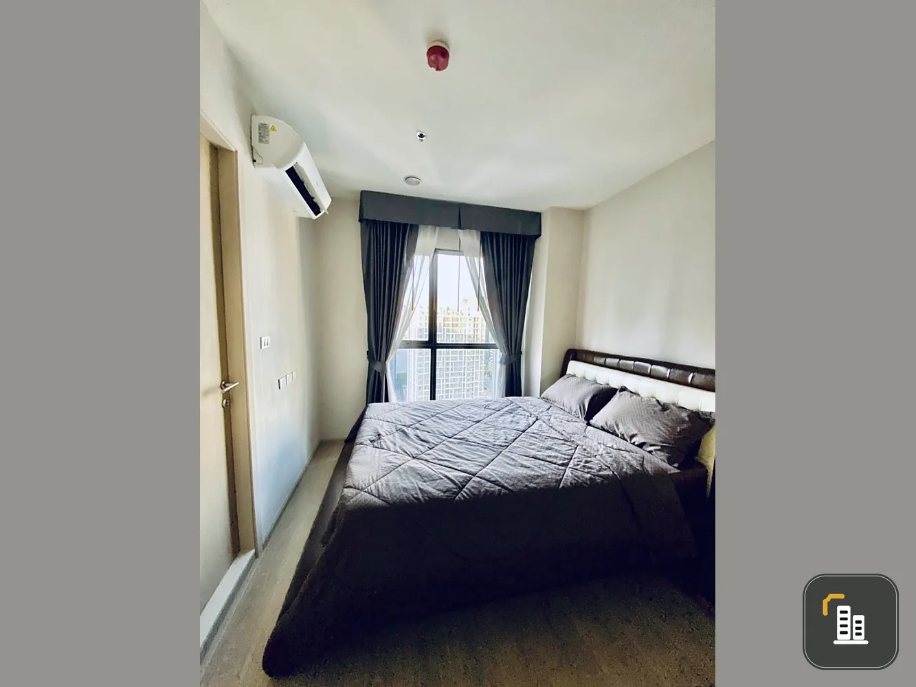 Condo for sale, rent, Rhythm Asoke, 2 high floors, corner room, room facing north, east, very good room, ready to move in.
