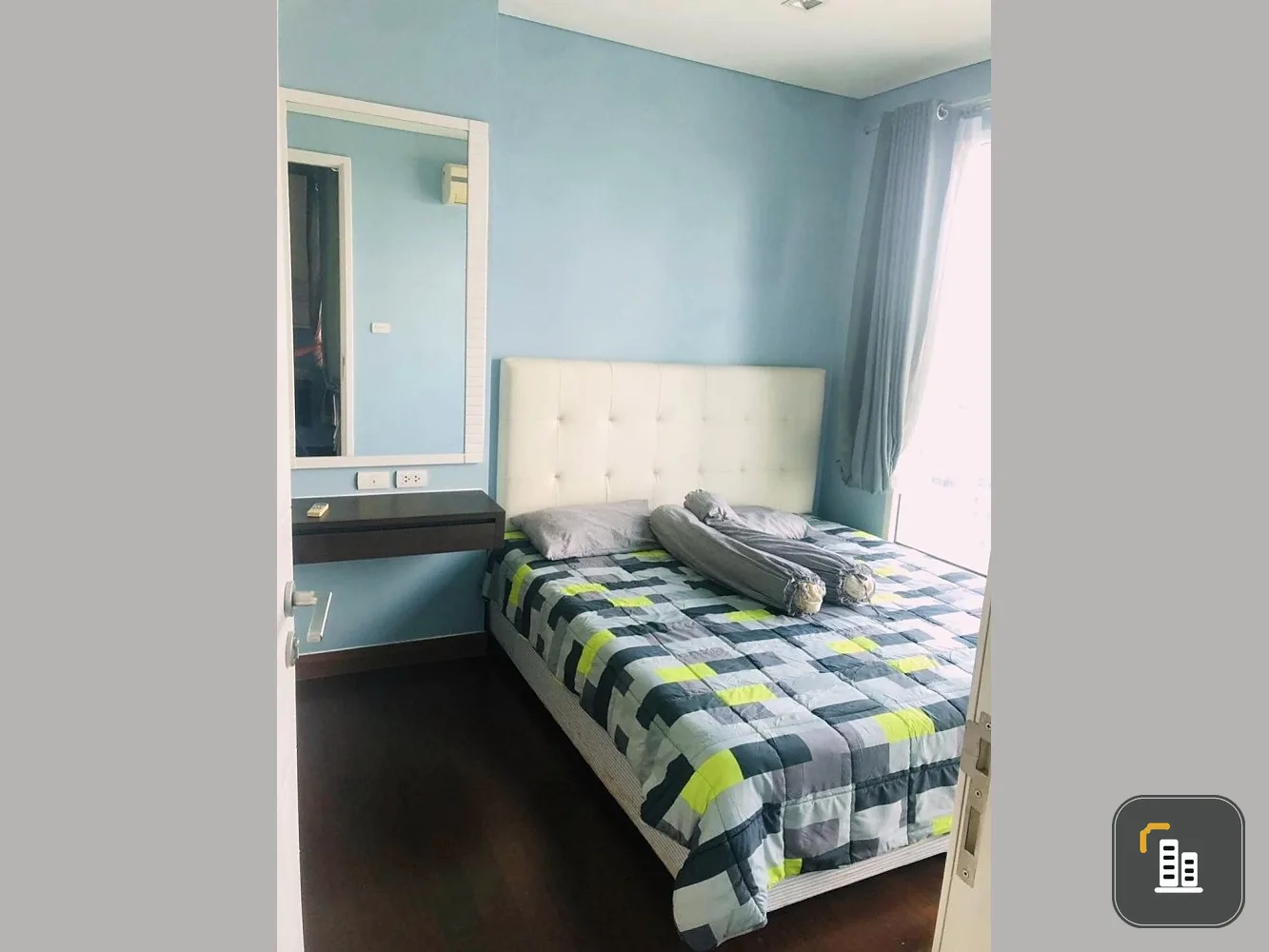 For rent: IVY THONGLOR, 12A floor, spacious room. Fully decorated Full facilities. Book now.