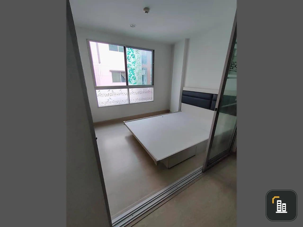 Condo for sale, The Niche ID Rama 2, separated rooms into sections. Complete facilities Friendly price. Book now.