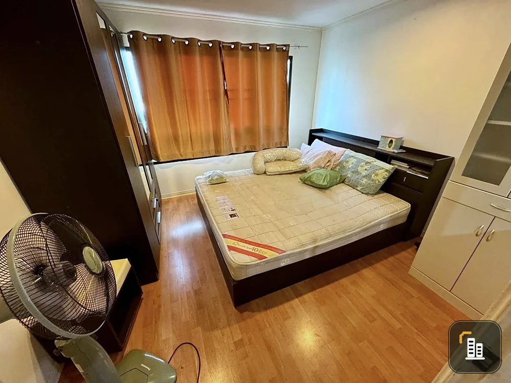 For sale for rent Lumpini Ville Phahon-Sutthisan, room ready to move in. There is a usable area. Complete with electrical appliances. Hurry and reserv