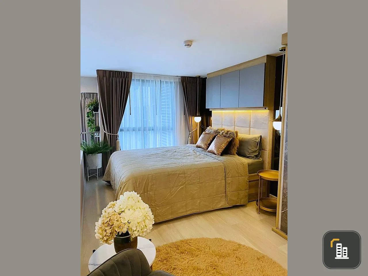 For sale Knightsbridge Prime Sathorn, nice decorated room, 26th floor, city view, come own this place now.