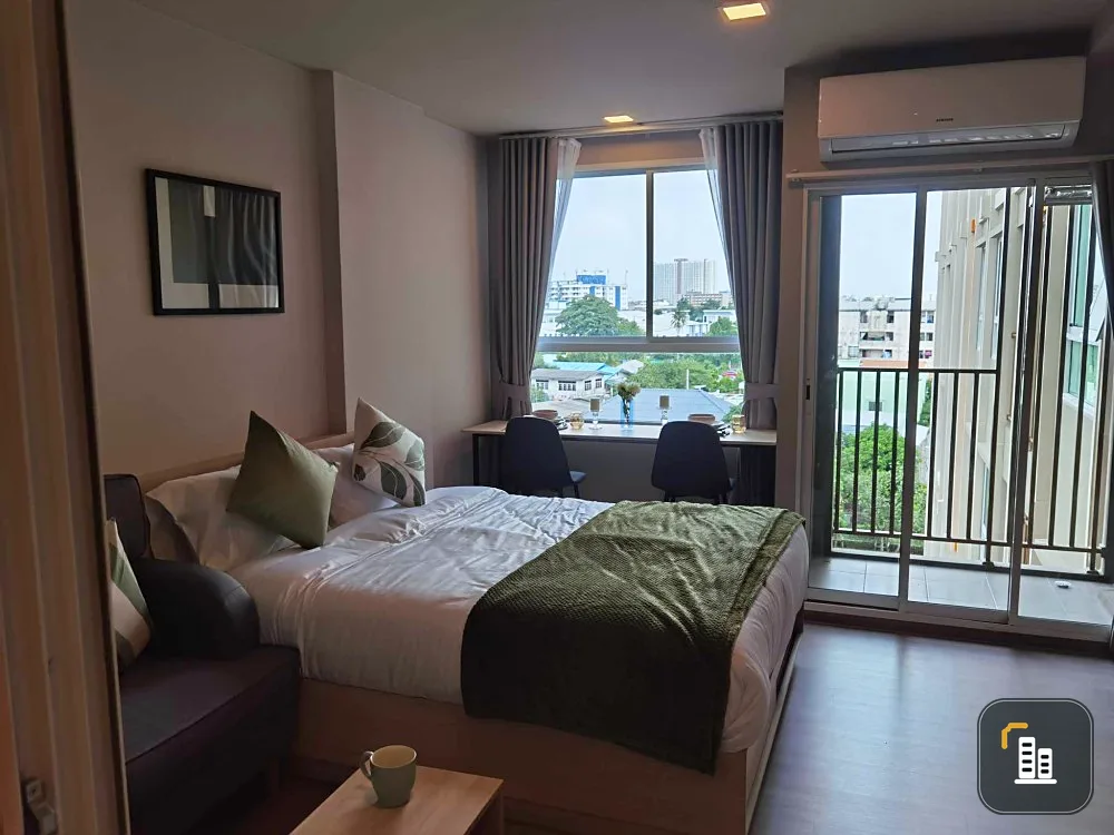 For rent, D Condo Phana, corner room, pool view, well decorated, very livable, complete with amenities, hurry and book now.