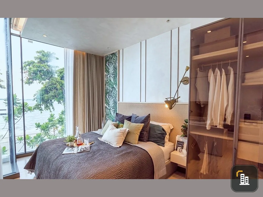 Condo down payment for sale, Arom Wongamat (North Pattaya), high floor, wide, fully furnished, reserve quickly.