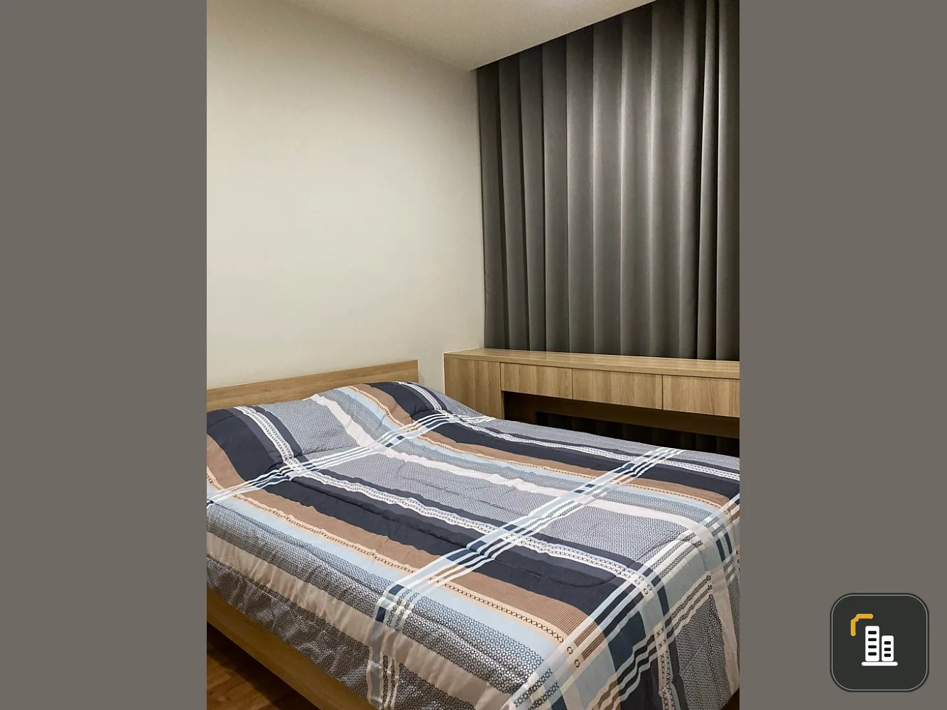 For rent: Noble Revolve Ratchada 2, 34th floor, comes with complete decoration. If interested, hurry and reserve now.