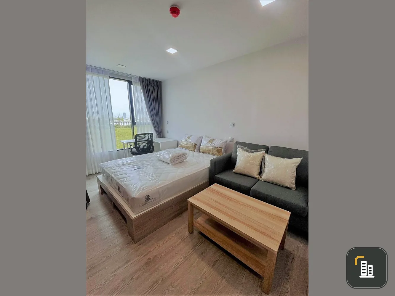 For rent, Cave Town Colony, 6th floor, comes with complete decoration. If interested, reserve now. Don't miss it. Hurry.