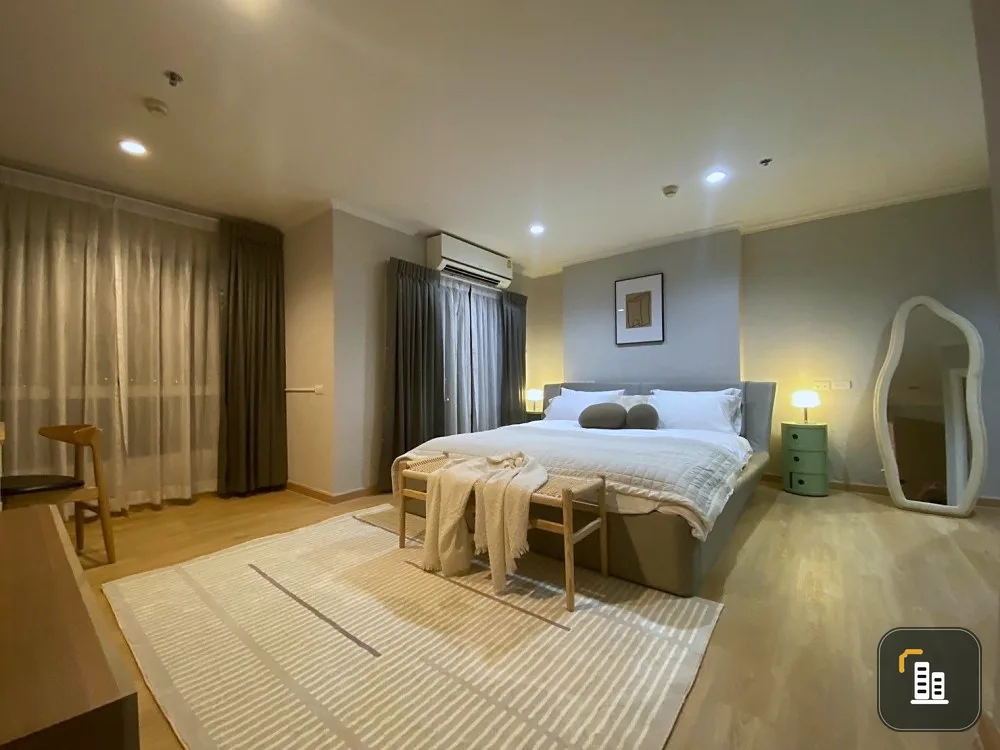 For sale: Lumpini Place Riverside Rama 3, 7th floor, Chao Phraya River view. Room decorated in Minimal Muji style. Book now.