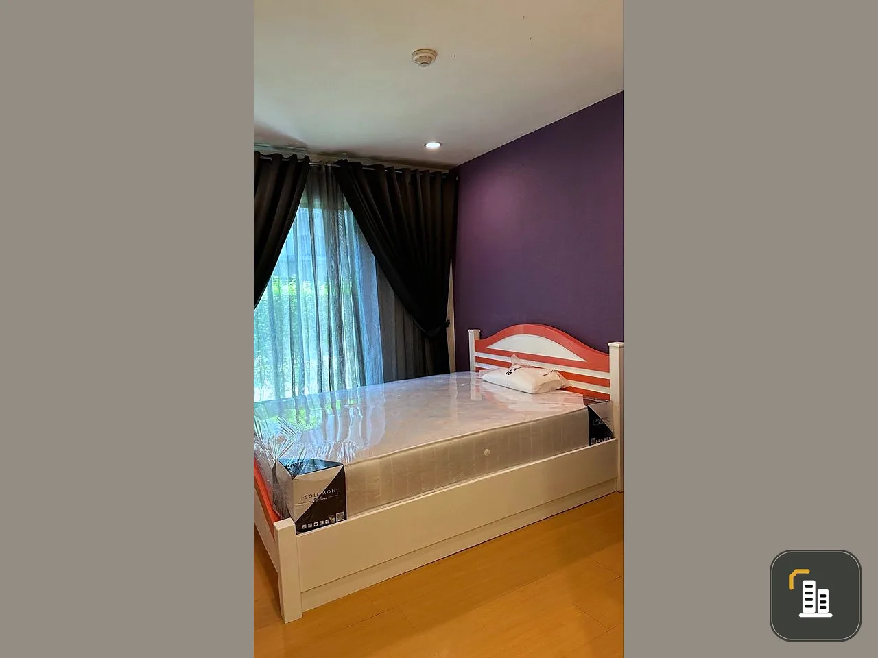 For sale, for rent, I Condo Sukhapiban 2, decorated with wallpaper, 1st floor, garden view, nice to live in. Reserve first, get in first.