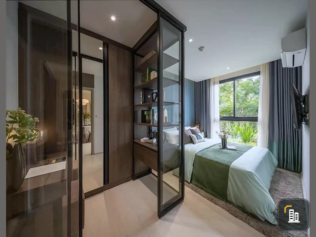 Selling down payment New Cross Khu Khot Station, corner room, high floor, good project, nice location, book now, don't wait, hurry.