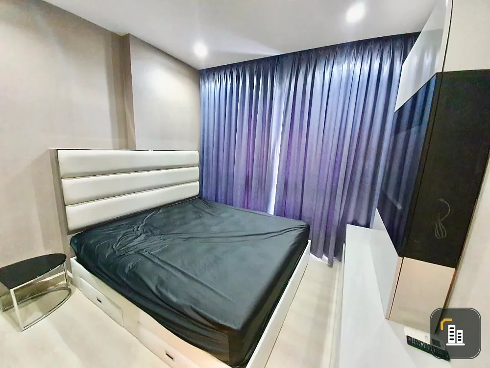 For sale and rent, The Signature by Urbano, large room with usable space. Good furniture Not booking is missing out.