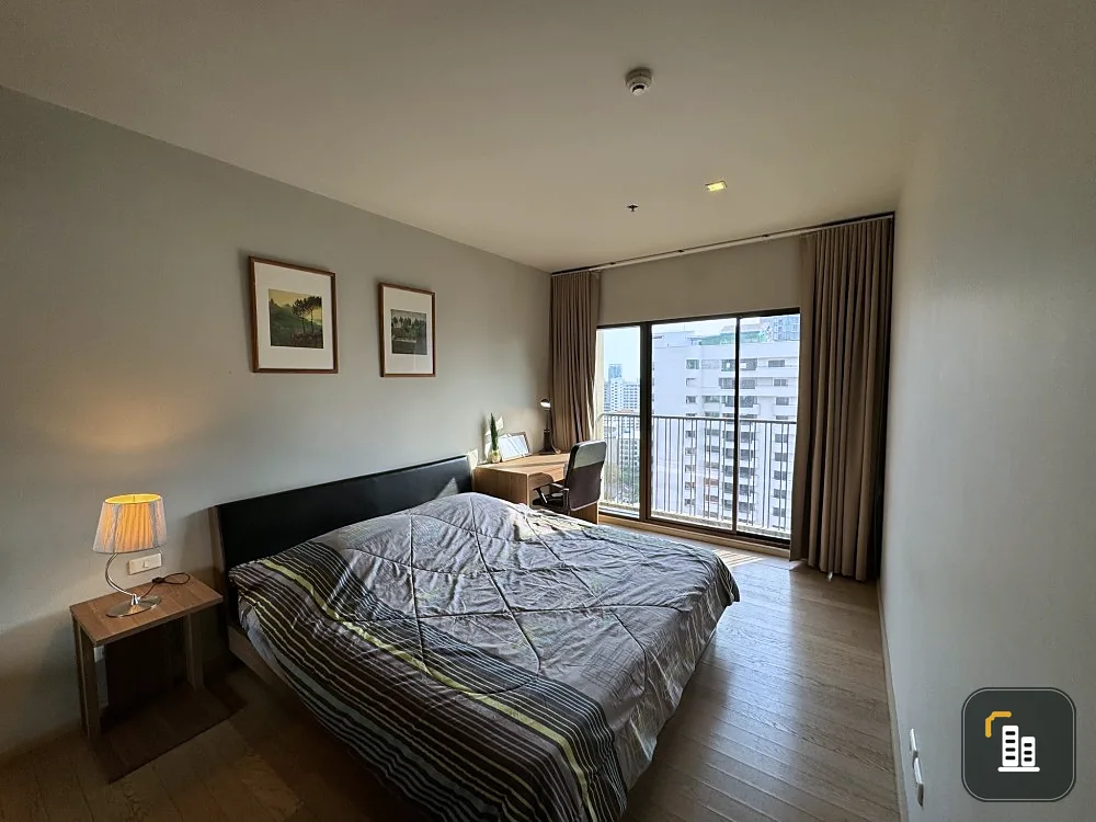 For rent: Noble Refine, spacious room. Plenty of usable space, high floor, good view. I'd say you definitely can't miss it.