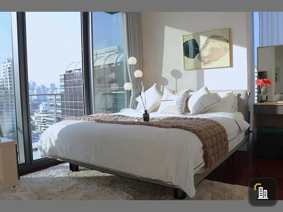 For rent, Khun Byu, high floor, great view, room ready to move in, minimalist, extremely minimalist, minimalist type, reserve now.