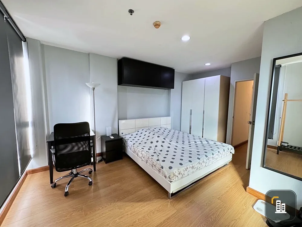 Condo for sale/rent life@ratchada Lat Phrao 36, biggest room, top floor, nice to live in, good price, don't miss it.