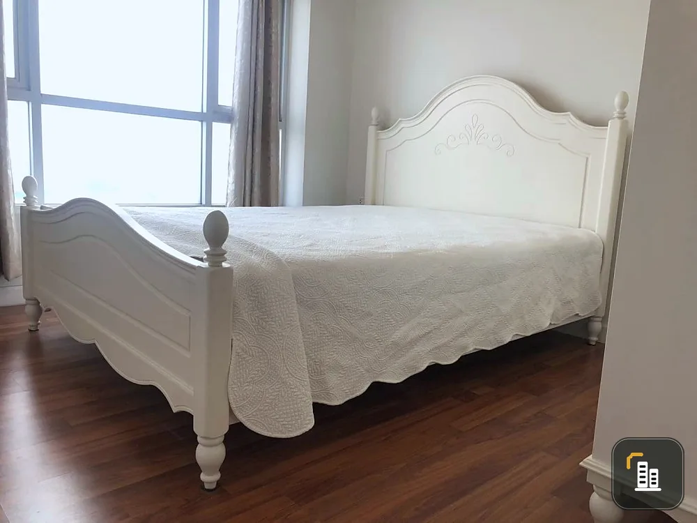 Urgent sale, Thana Arcadia Condo, 19th floor, high view, not too expensive, good to buy for yourself, great investment, you can't miss it.