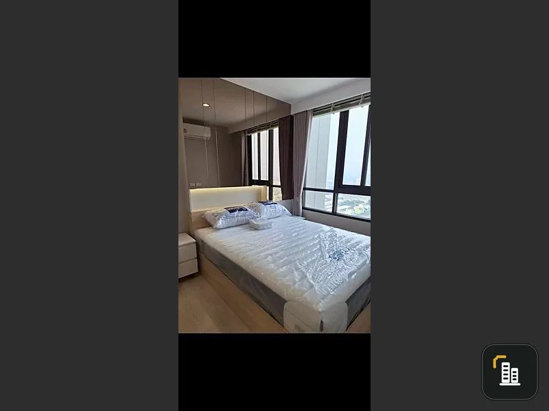 Condo for rent New Noble Srinakarin-La Salle Neatly decorated Install wallpaper throughout the new room.