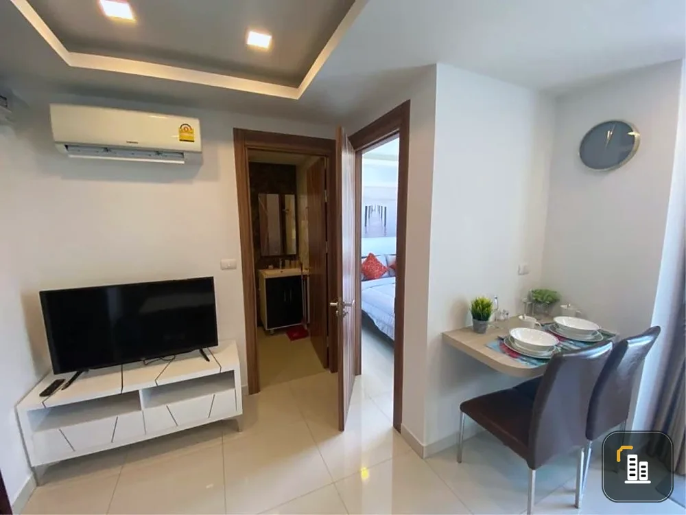 For sale: Arcadia Beach Resort (South Pattaya), nice decorated room. Fully furnished Complete electrical appliances. Reserve now.