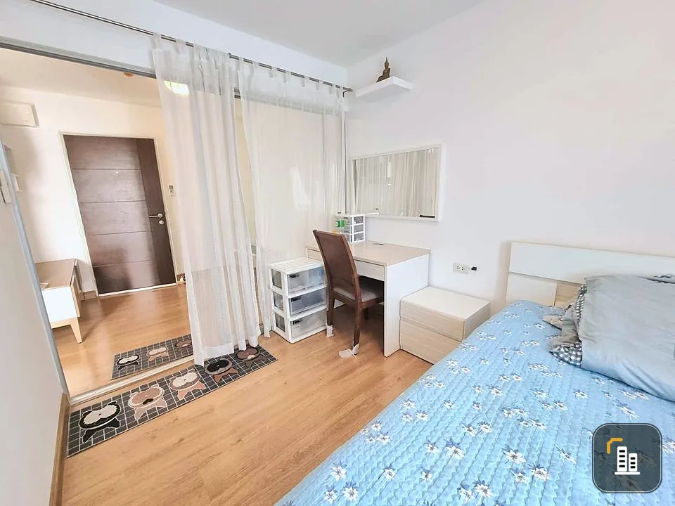 For sale: August Rama 3-Charoen Krung, 7th floor, corner room, very private, clean and comfortable to the eye. If interested, reserve now. Urgent.