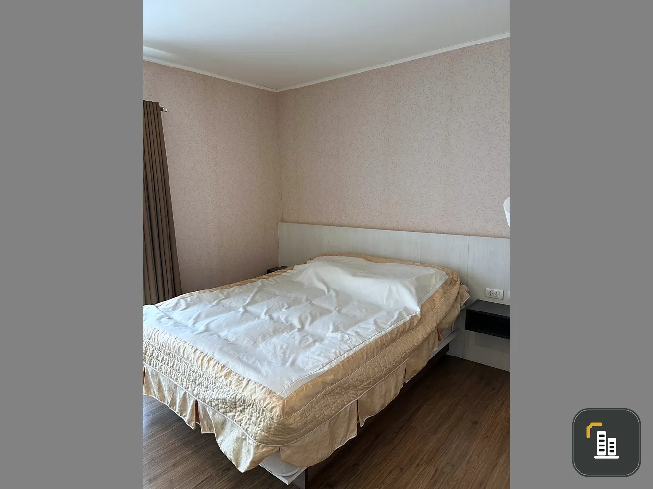 For sale: U Delight Rattanathibet, corner room, lots of usable space. Install wallpaper in the whole room very well. You must make a reservation like