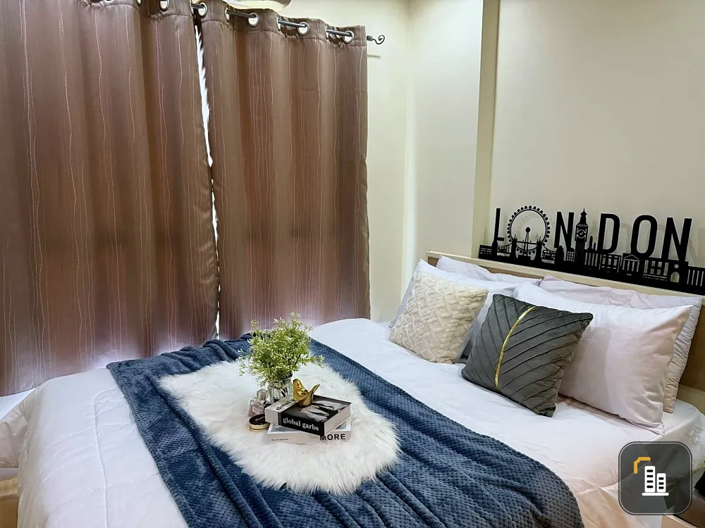 For sale: Supreme Condo Ratchawithi 3, built in, fully decorated, ready to reserve. You can carry your bag and stay here.