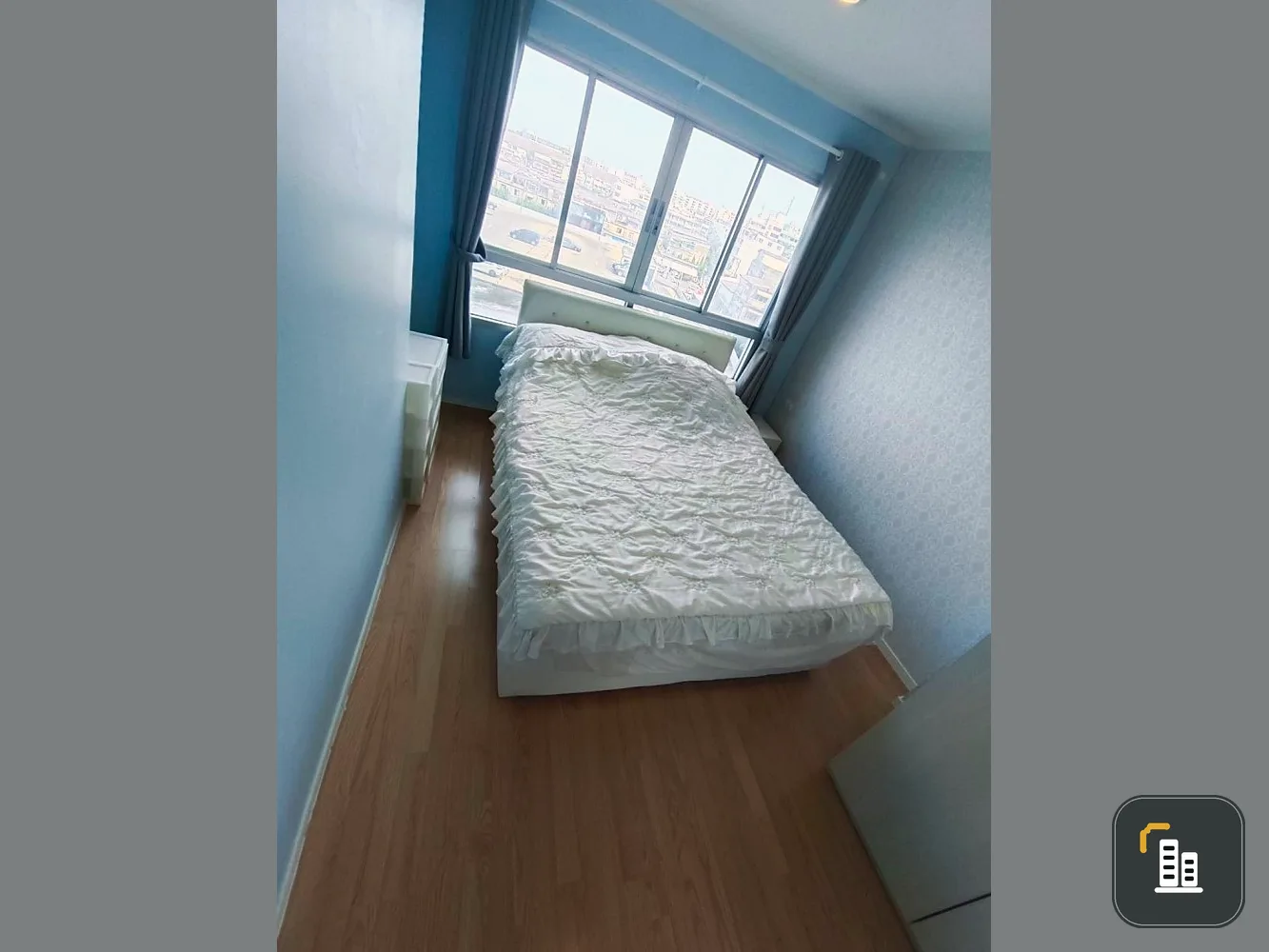 Condo for sale Lumpini Ville Sukhumvit 77 with all furniture included. The price is friendly. Don't miss it.