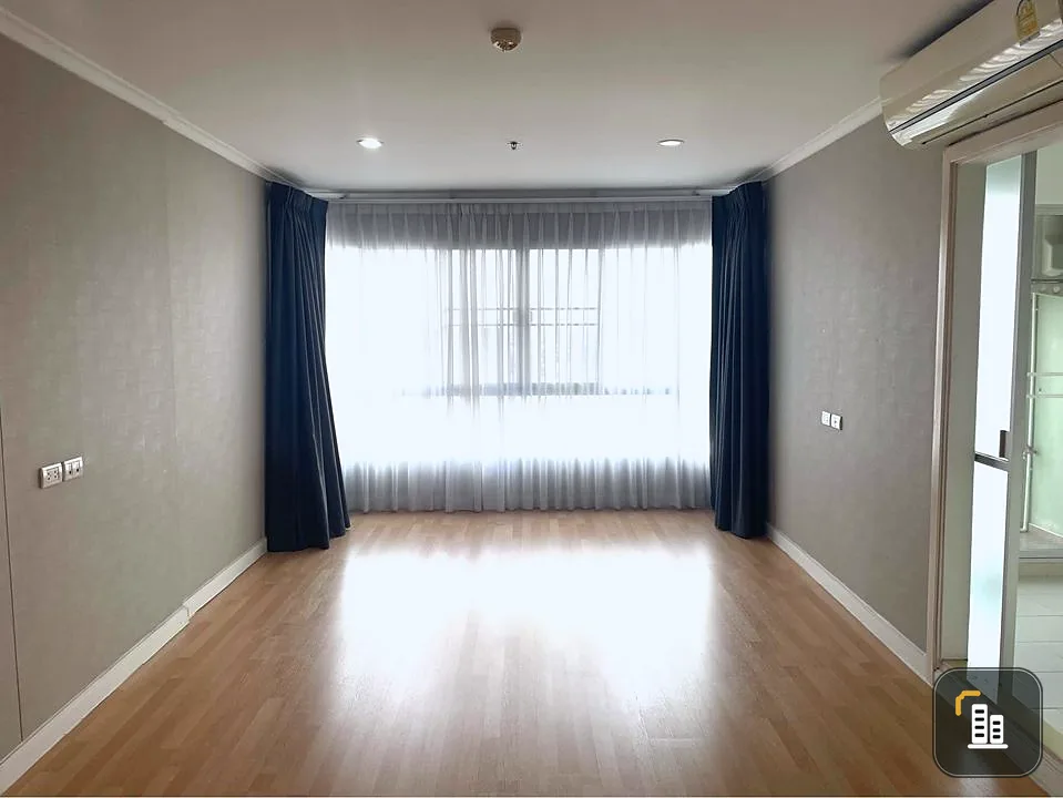 For sale rent Lumpini Park Riverside Condo Rama 3, empty room, 34th floor, Chao Phraya River view, come to reserve.