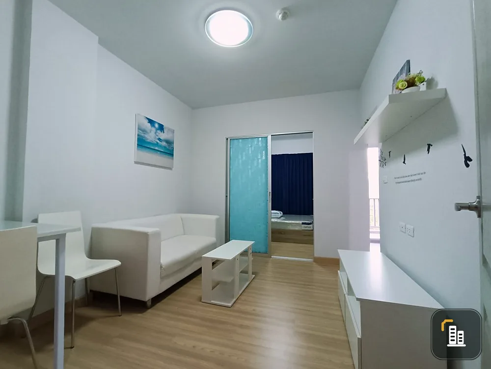 For sale The Kith Lam Luk Ka Khlong 2, room divided into sections. Fully furnished + electrical appliances. Good price. Book now.