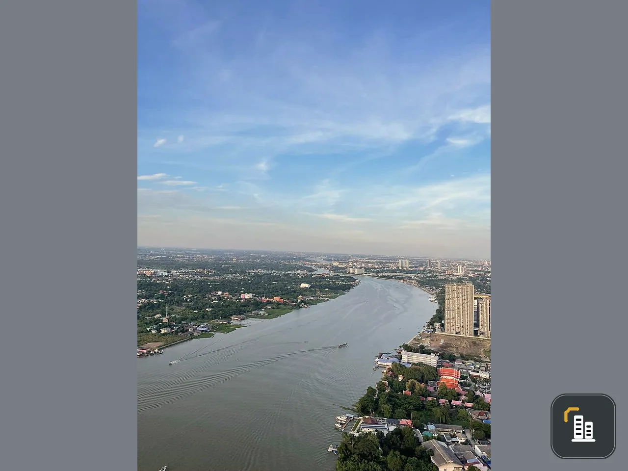 Condo for sale, The Politan Aqua, high floor, very beautiful view, empty room, room decorating lovers shouldn't miss it. Hurry and move in now.