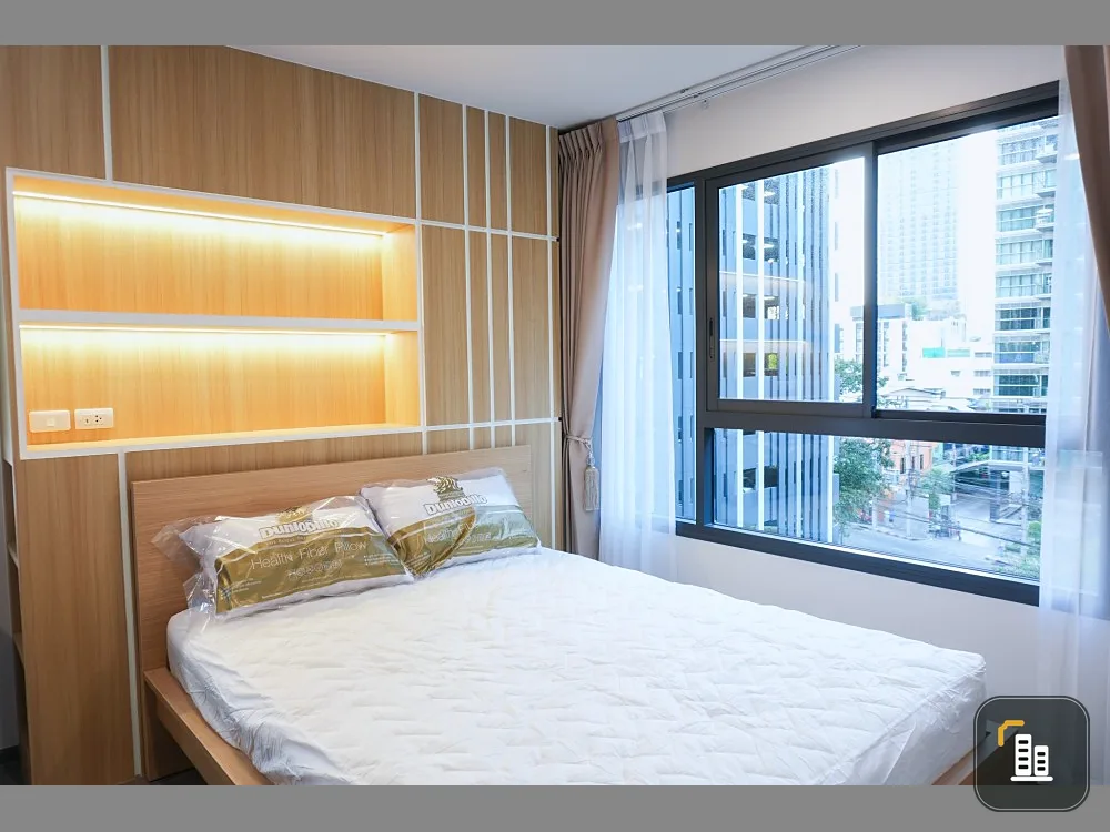 Condo for rent, Ideo Chula Samyan, nicely decorated with built-ins. Fully furnished, nice to live in. Reserve first and get in first.